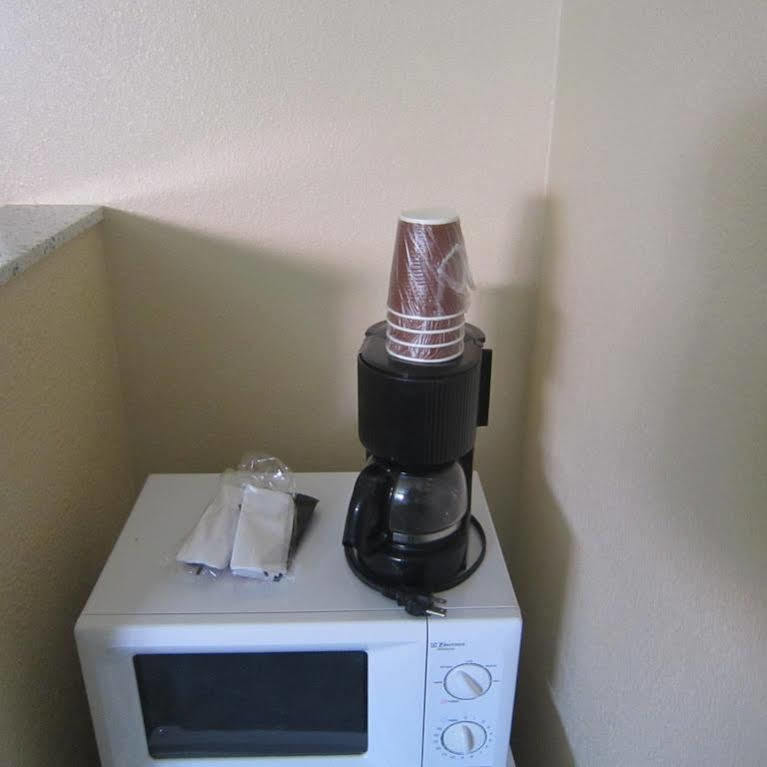 Motel Pacific 2*